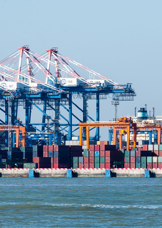 簡(jiǎn)述盤式制動(dòng)器的工作原理